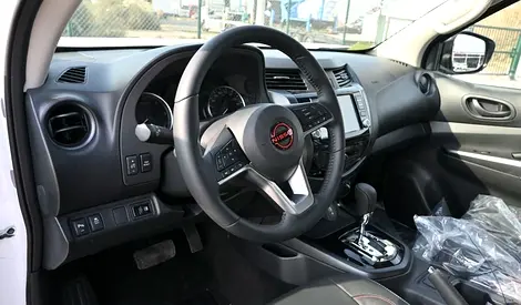 2026 Nissan NAVARA — фото 11
