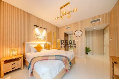 Fully Furnished Luxury 2-BR With Balcony☆Upgrade Your Living☆All Amenities GYM & Pool