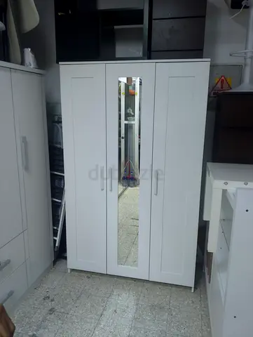 IKEA 3 door Cabinet Used Good condition