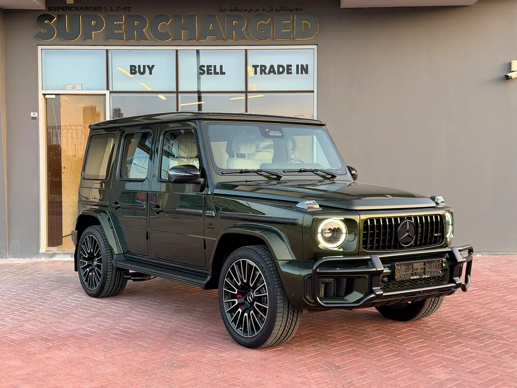Mercedes-Benz G-Class 2026 — photo 1 of 18