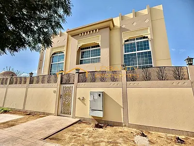 Luxury 5BR Villa with Indoor Pool | Prime Jumeirah 1 Address
