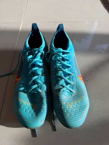 Nike mercurial shoes