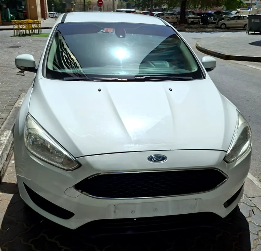 Ford Focus 2018 — photo 1 of 8