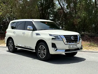 Nissan Patrol SE converted into nismo inside outside very low milage single handed used 1st owner