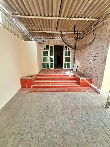 LAHWISH 3BHK VILLA JUST 70K INSIDE PARKING READY TO MOVE MAIDROOM