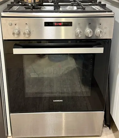 Freestanding Gas Cooker with Oven