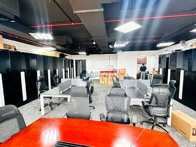 Spacious Office with 9% Returned