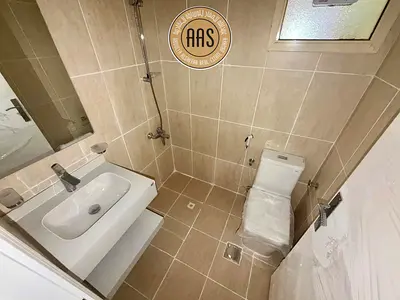 Spacious 3Bedroom and Hall in 65,000 AED With Balcony Parking 3 Full Bathroom