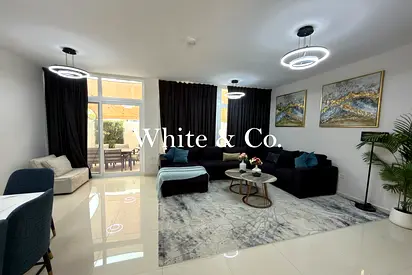 Extended 3 Bed | Corner unit | Furnished