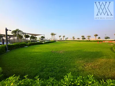 CLOSE TO PARK | VACANT | BEST LOCATION