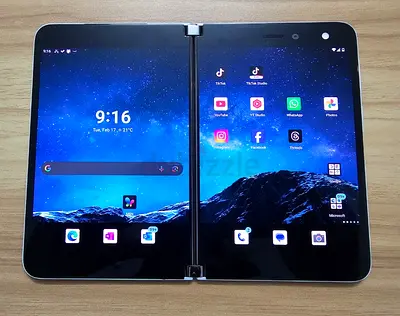 Microsoft Surface Duo - Foldable Mobile