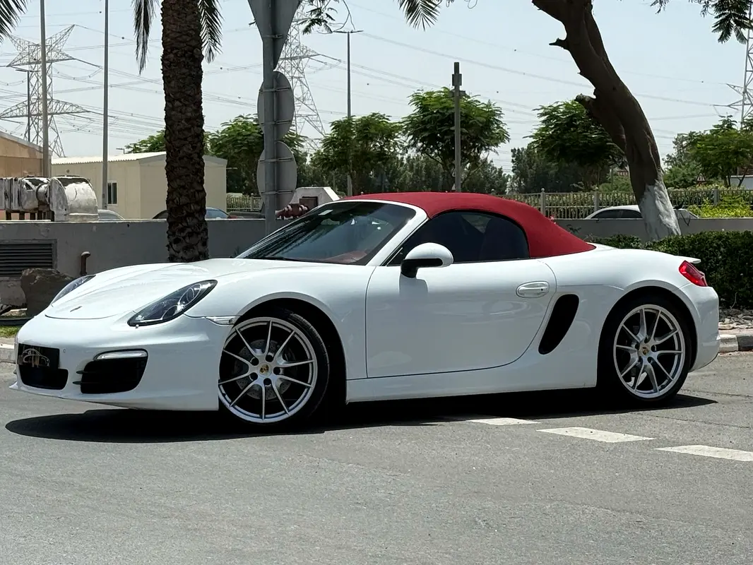 Porsche Boxster 2016 — photo 1 of 20