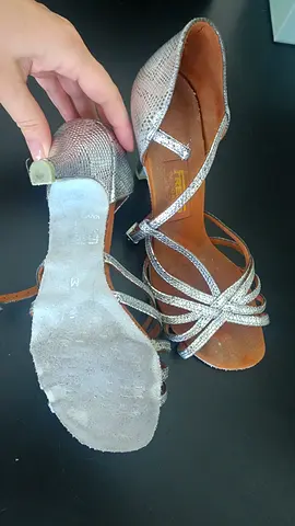 Silver strappy low-heel sandals for dancing, gently used (size m, 38).