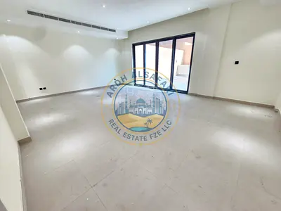 Spacious 3BHK brand new villa and parking wardrobes and mend room open view close to park nasma