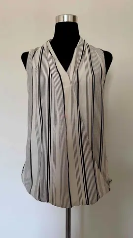 New top from max