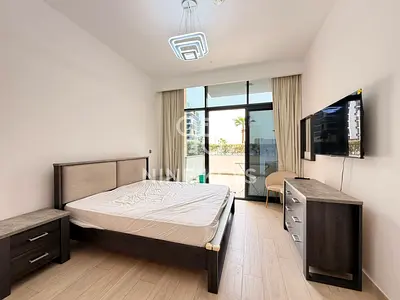 FULLY FURNISHED STUDIO | SPACIOUS LAYOUT | READY TO MOVE IN