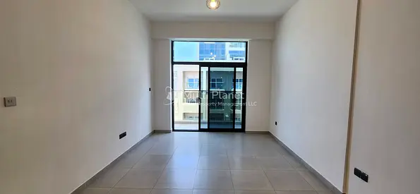 Large 1BR | Burj Residence 2, JVC | 796 Sqft | Family Community | Ready to Move |