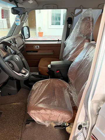 Toyota Land Cruiser LC 76 70th Anniversary, миниатюра 7