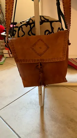 Brown original Leather Tassel Shoulder Bag