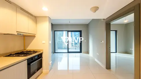 High Floor 1BR | Pool View | Prime Location