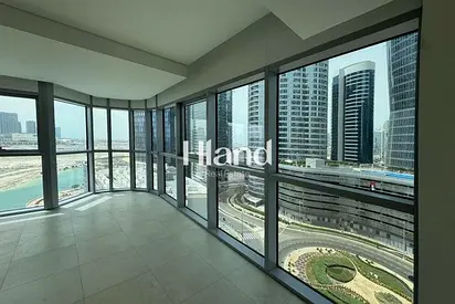Urban Comfort Meets Waterfront Living | 2BR Vacant