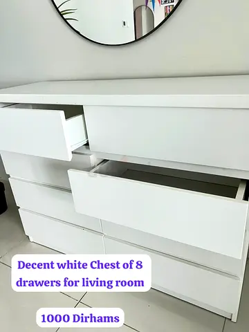 Chest of 8 drawers