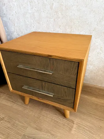 Bedside table