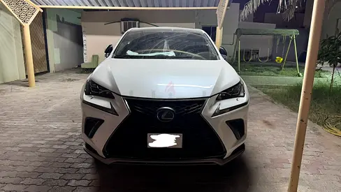 Lexus NX 300 F Sport 2018 | GCC Specs | Pristine Condition