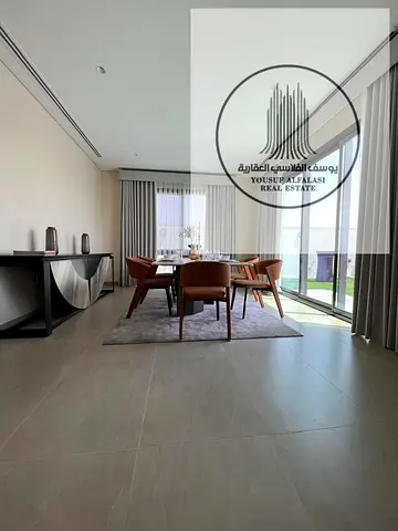 Villa for rent in Al Amrah area, Ajman 4 bedrooms + maid's room 2 parking spaces Full-serviced compound Swimming pool