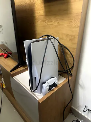 PS5 Disk Version with 1 Controller
