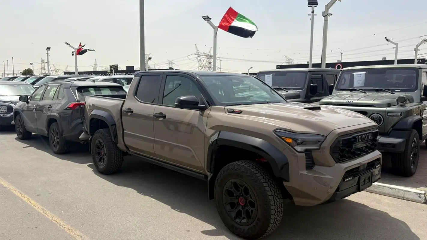 Toyota Tacoma 2026 — photo 1 of 17