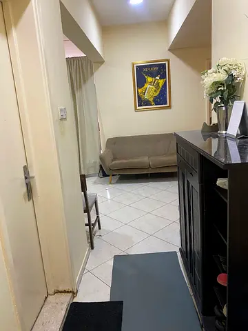 Bed space available in al qusais