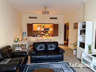 HIGHER FLOOR | COMMUNITY VIEW | READY TO MOVE