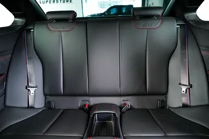 2021 BMW M2 缩略图 20