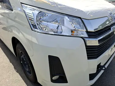 2026 Toyota HIACE — фото 7