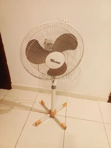 Used Miron Pedestal Fan - Adjustable Height, Working Condition