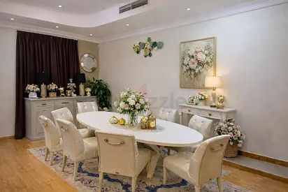 FENDI _Leather Oval Dining Table With Chairs Title