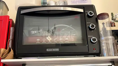 Black  Decker Countertop Oven - Good Working Condition