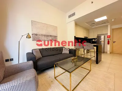Pool View | Elegant High-End Apartment