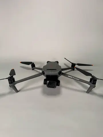 DJI Mavic 3 Classic Compact foldable camera drone with 4K gimbal camera - used