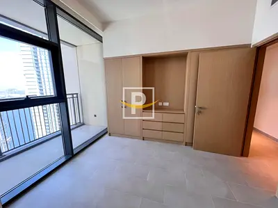 Creek Facing| 2 Car Park| Keys in Hand | Spacious