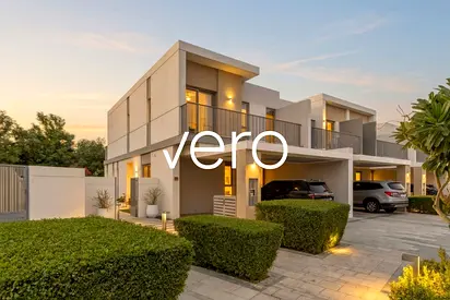 Vacant On Transfer | Large Plot | Pool Backing