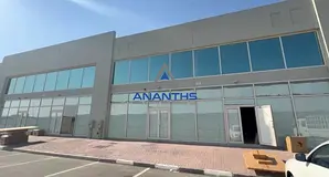 1,000 Sqft Shop | Showroom | Office Space Available in DIC