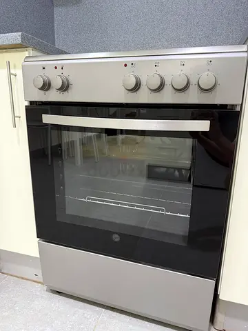 Hoover ceramic cooker stove