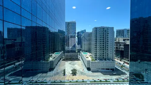 Smart workspace with excellent connectivity in the heart of Business Bay.