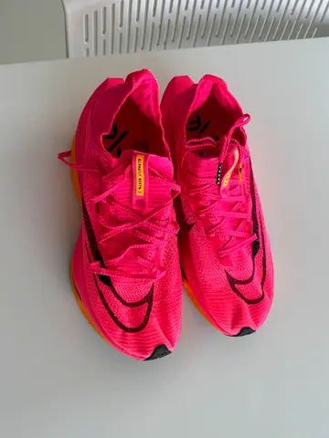 Pink Nike Running Shoes - Lightweight Racing Spikes (US size 8.5)