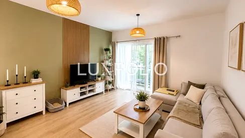 1 Bedroom | Upgraded | Vacant