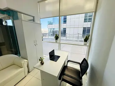 Brand new office |direct from Owner |near to Public Transport