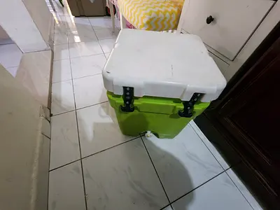 Cooler box