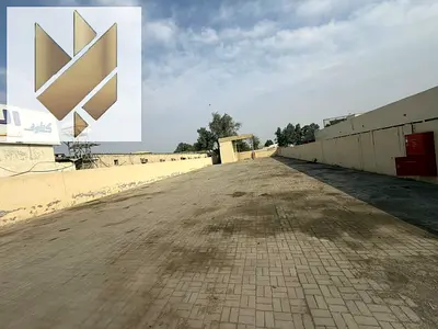 Land for Rent in Industrial Area 5 Sharjah Total area: 17,000 sq ft Located behind the commercial shops Includes office space Easy access for trucks
